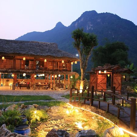 Ha Giang Eco Stone House - Tours & Rental Motorbike Екстер'єр фото