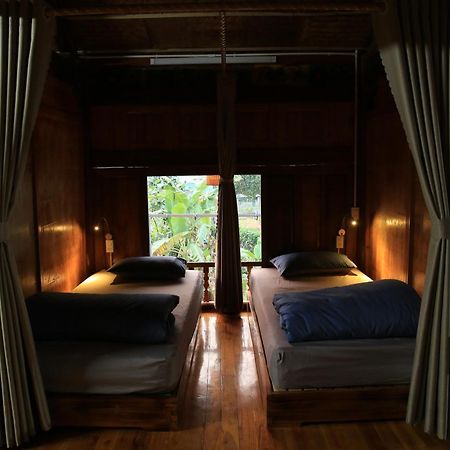 Ha Giang Eco Stone House - Tours & Rental Motorbike Екстер'єр фото